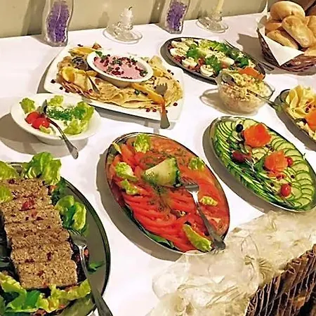 Dolnoslaski Мини-отель Зомбковице-Слёнске